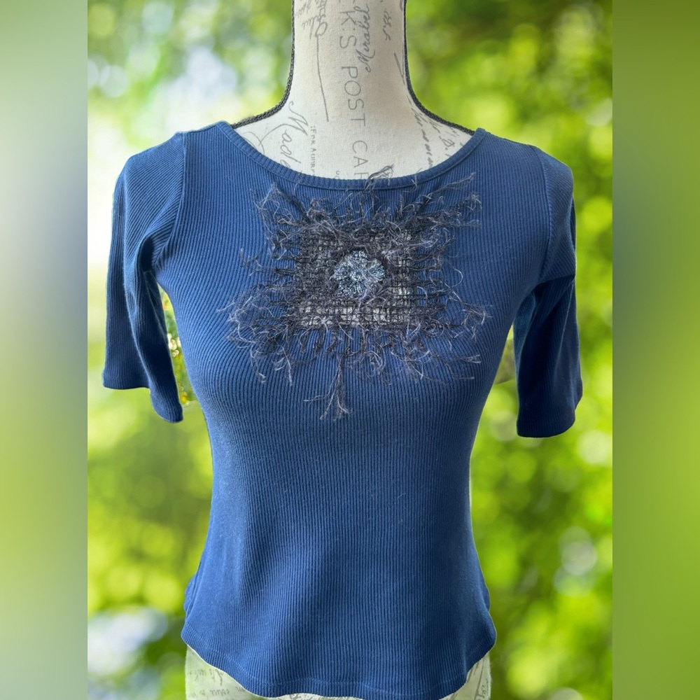 Ribbed Cotton Top with Intricate Embroidery
Small
Like New / Never Worn